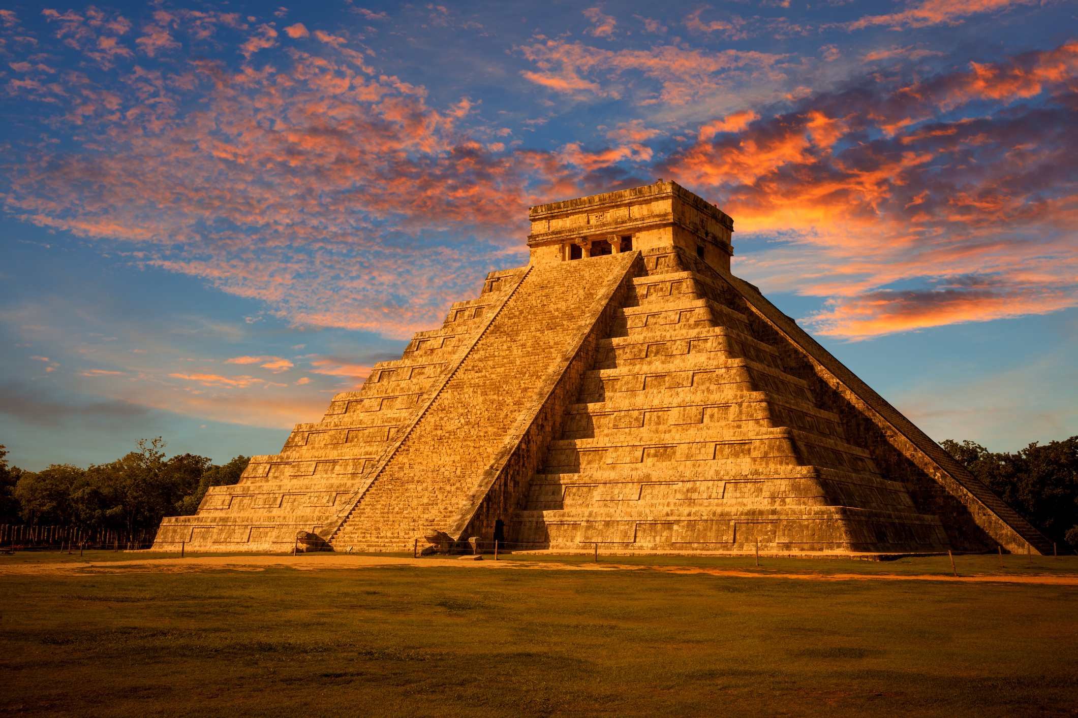Ancient Maya attacked and burned down a city during peak of civilization in...