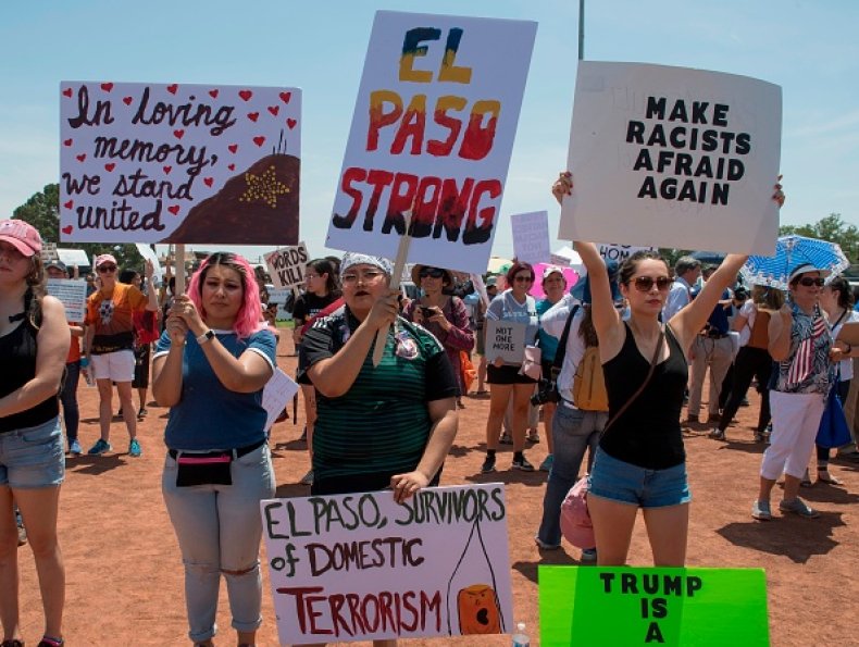 el paso residents protest trump visit