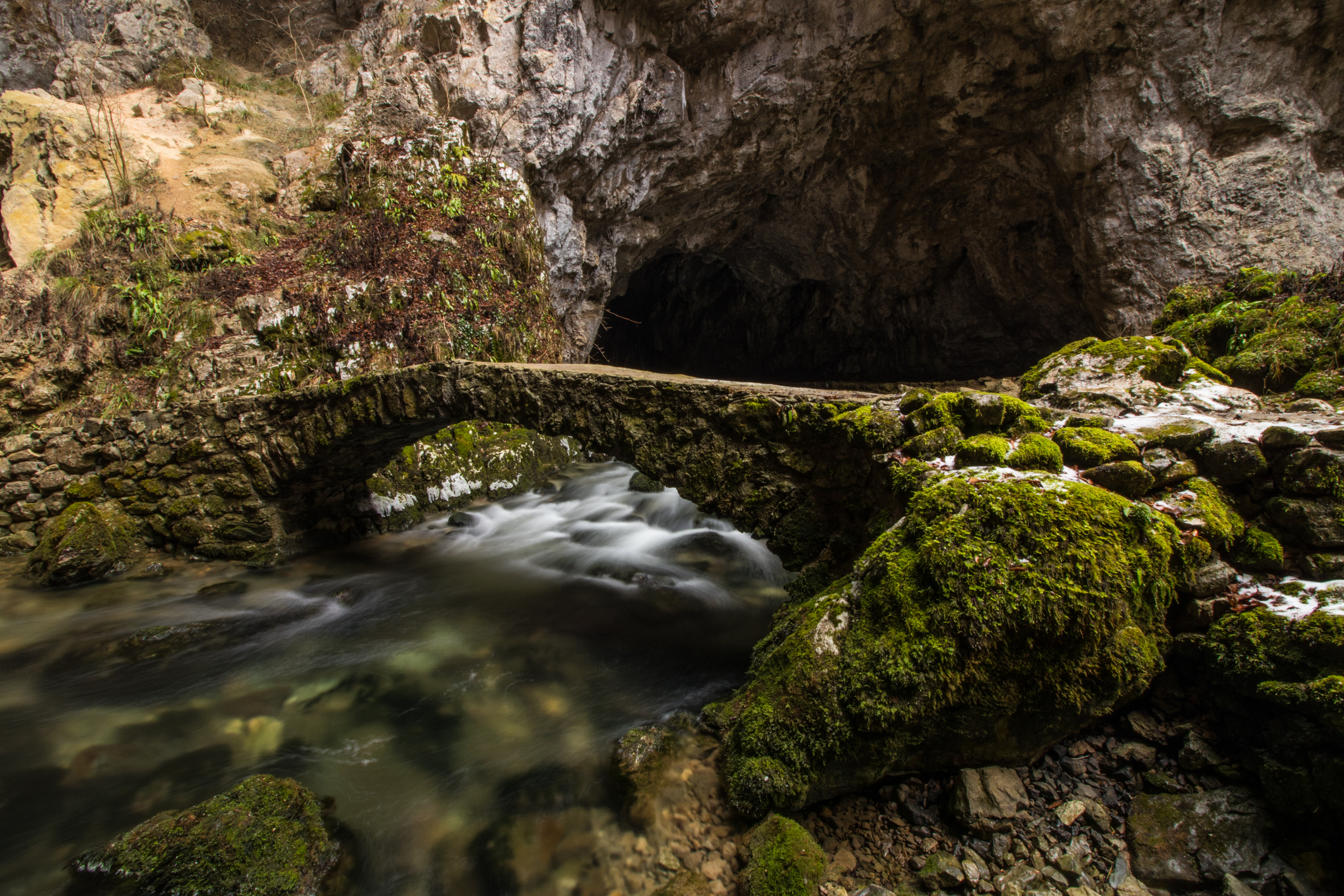 skokjan-cave