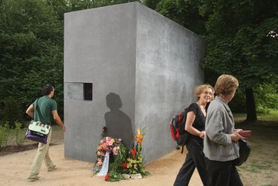 Memorial to Gay Victims of Holocaust Vandalized in Berlin