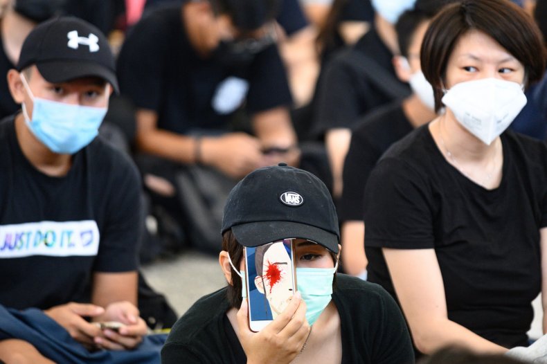 Hong Kong protest/ mobile phone