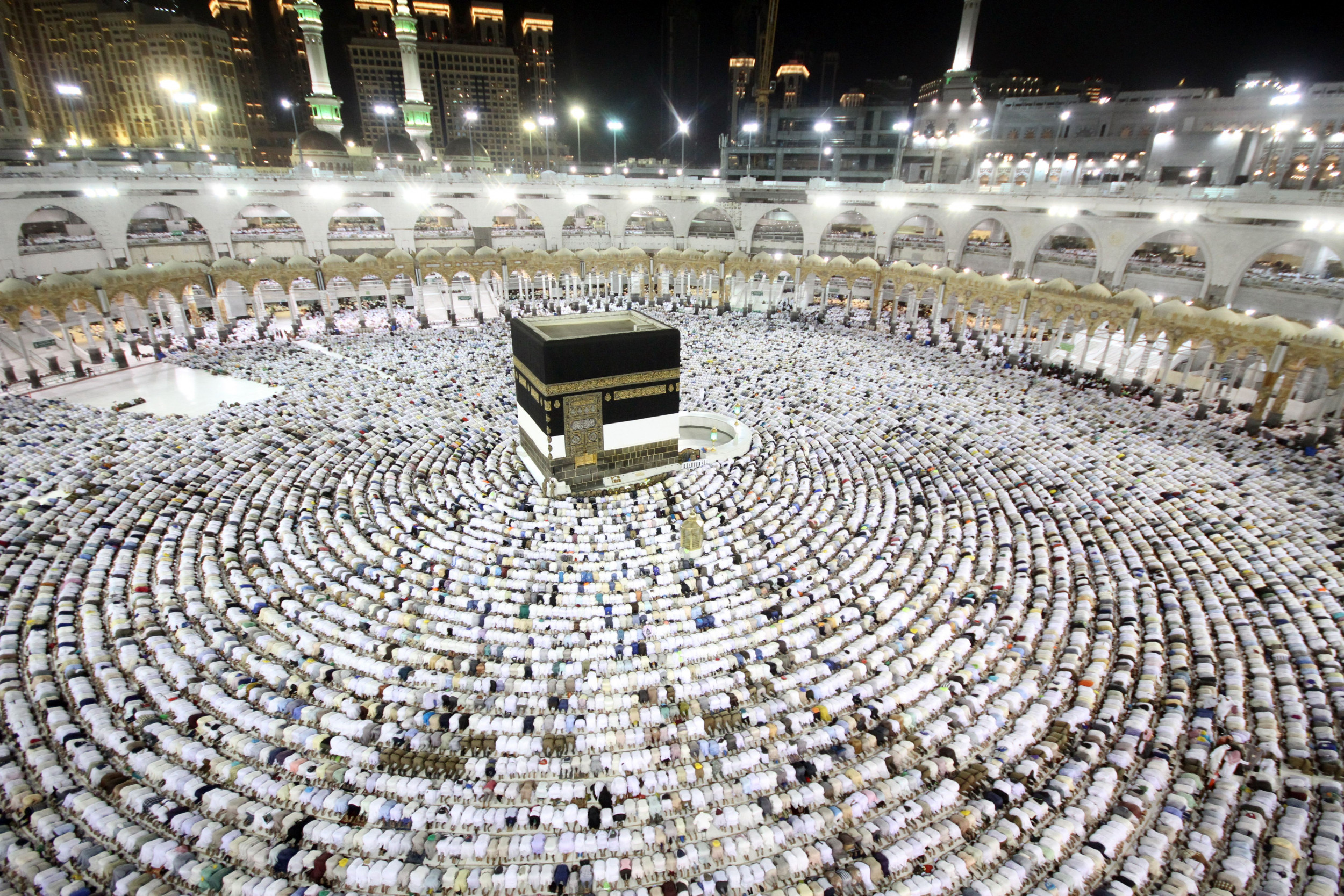 Mecca belongs to all Muslims, and Saudi Arabia shouldnt 