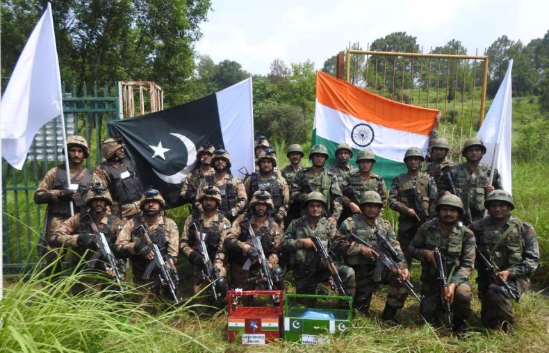 pakistan india troops eid border