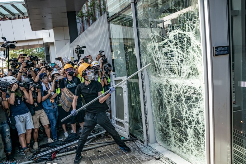hong Kong, protesters, violence, rewards, bounties, website