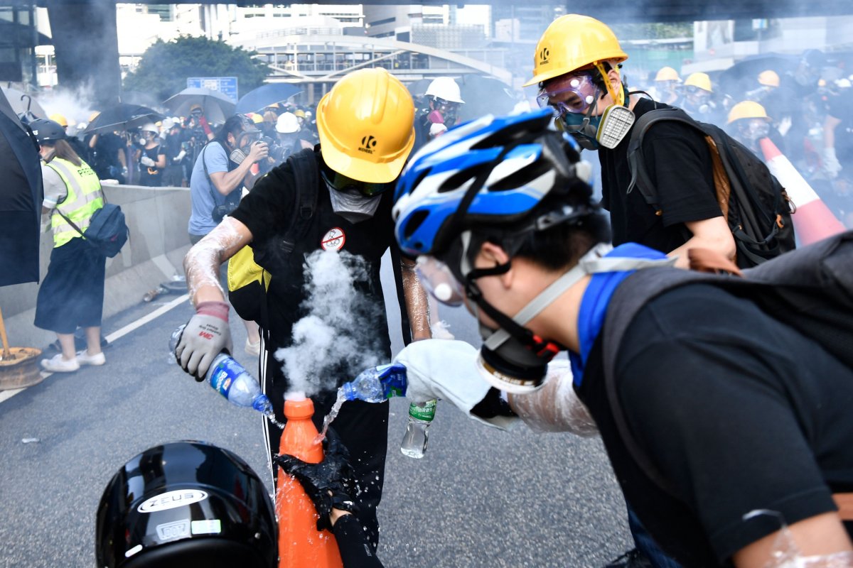 Hong Kong, protesters, tear gas, police