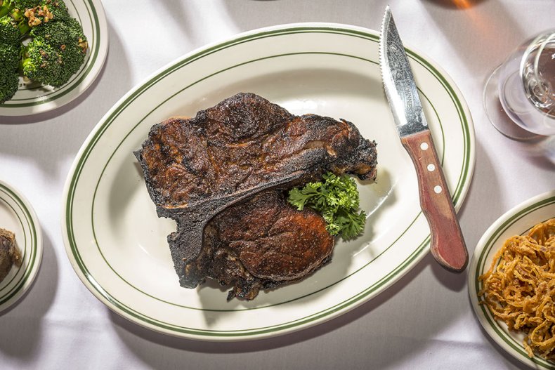 Frankie and Johnnie's steakhouse