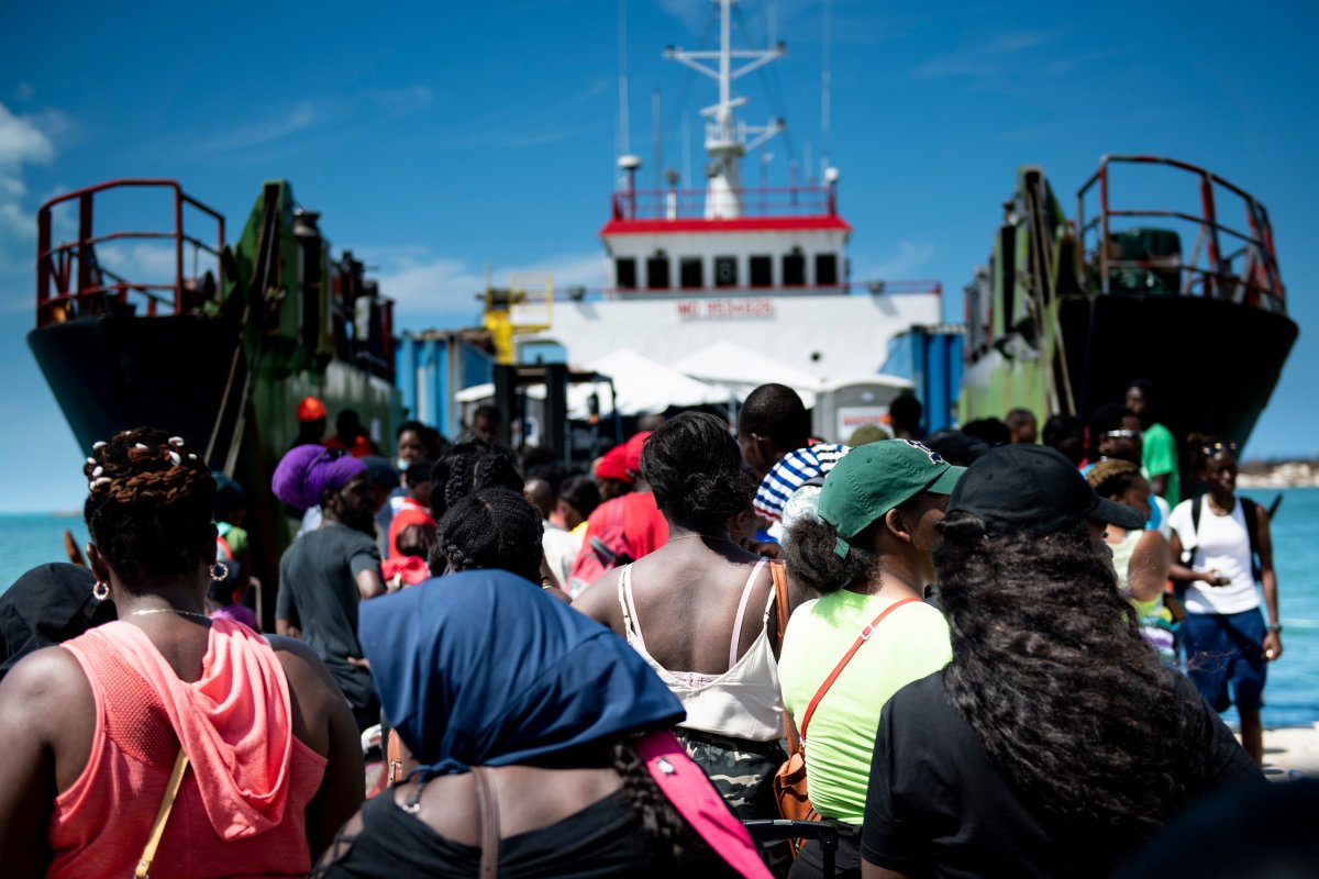 Bahamians fleeing Hurricane Dorian disaster board ship
