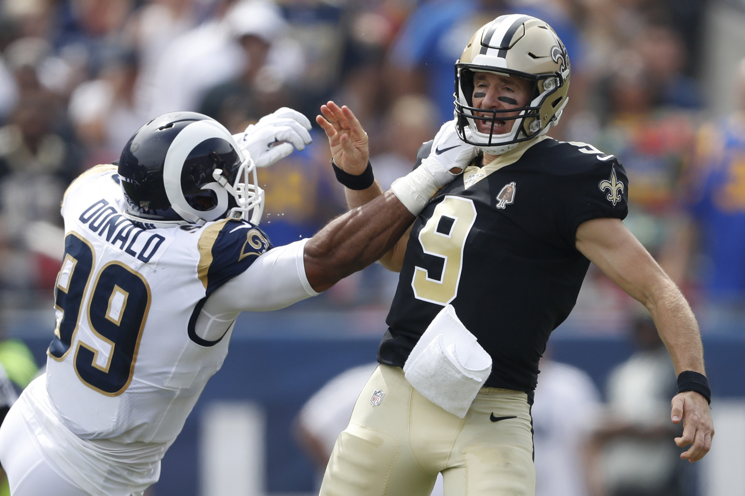 How old is drew brees of the new orleans saints How Long Is Drew Brees Out For Saints Qb Concerned Over Thumb Injury Suffered In Loss Vs Los Angeles Rams