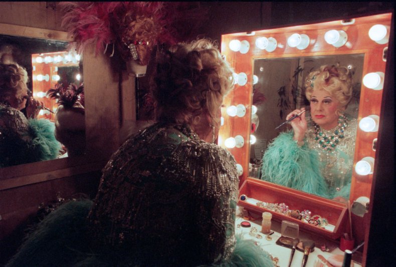Simon Doonan’s ‘Drag: The Complete Story’ Is the Essential Companion to ‘RuPaul’s Drag Race’ Simon Doonan’s ‘Drag: The Complete Story’ Is the Essential Companion to ‘RuPaul’s Drag Race’
