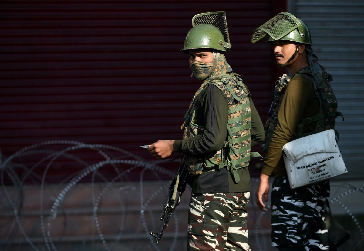india kashmir crackdown pakistan border