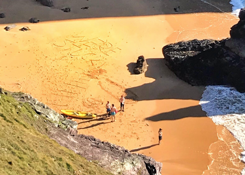 Kayakers - RNLI rescue