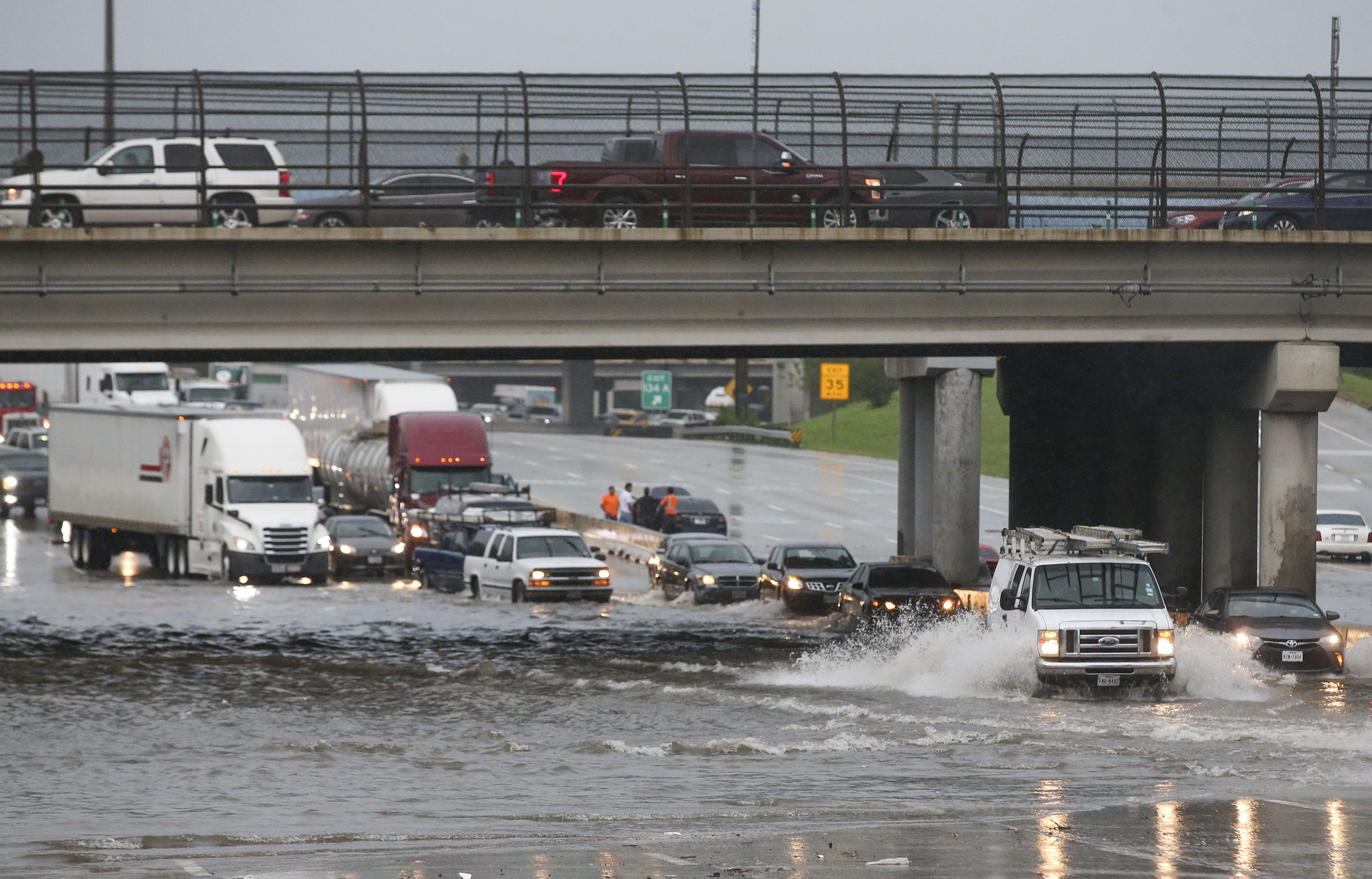 Is I10 Closed? Louisiana, Texas Road Closures Caused By Flooding