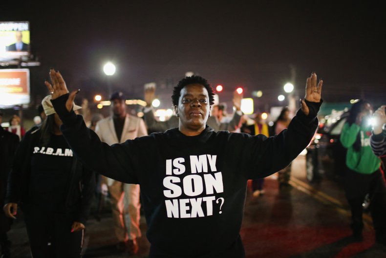 demonstrators-protest-ferguson-missouri-police-shooting demonstrators-protest-ferguson-missouri-police-shooting