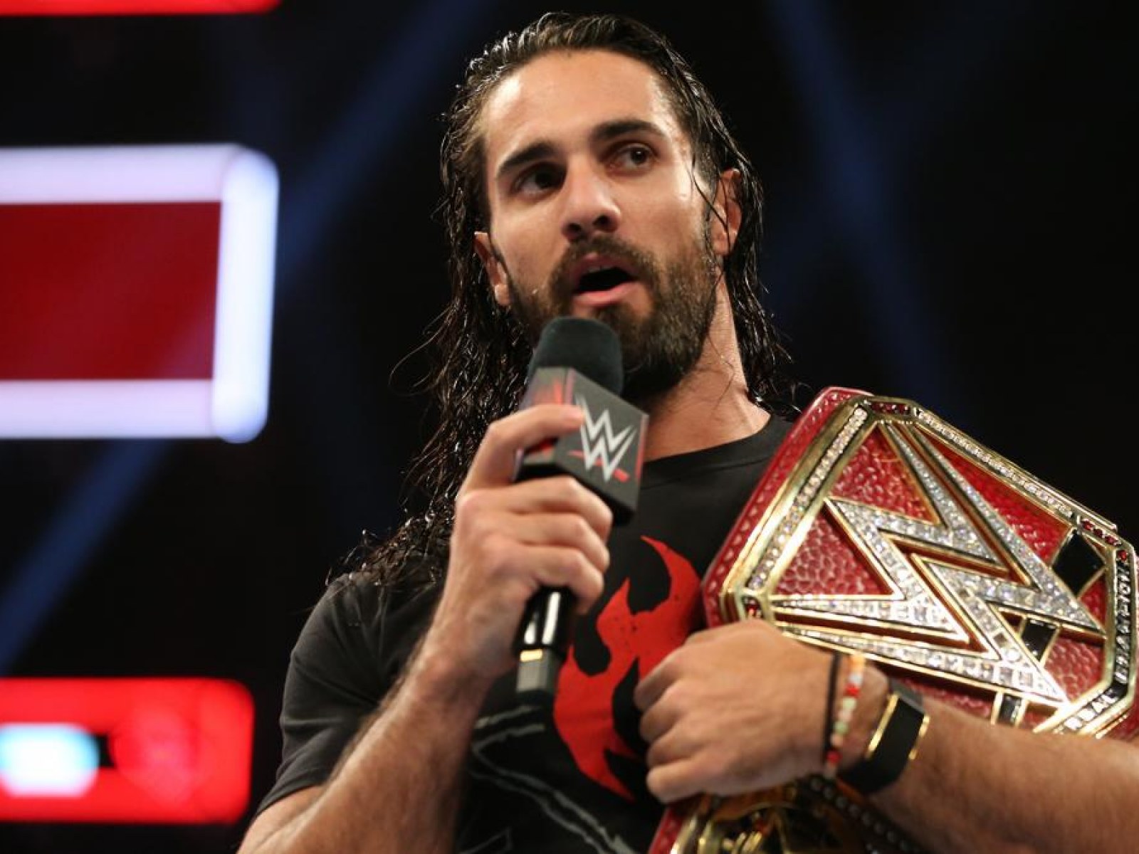Wwe Monday Night Raw Live Results Will Seth Rollins Retain The