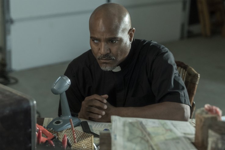 walking dead gabriel 10x01 walking dead gabriel 10x01