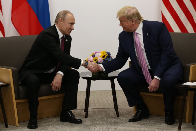 Donald Trump, Vladimir Putin, impeachment, Russia