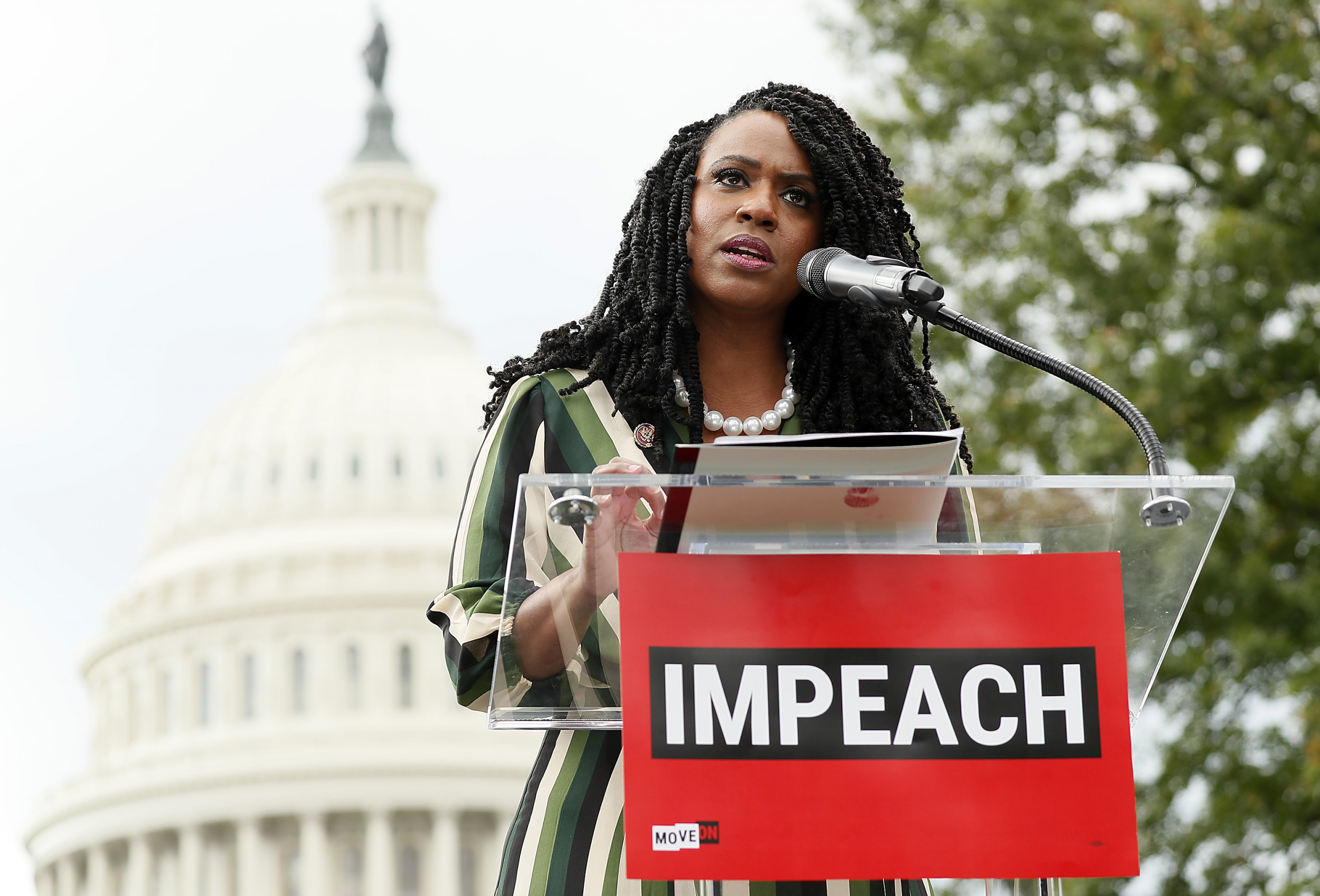 Brett Kavanaugh Protest: Ayanna Pressley Joins Hundreds Of Women ...