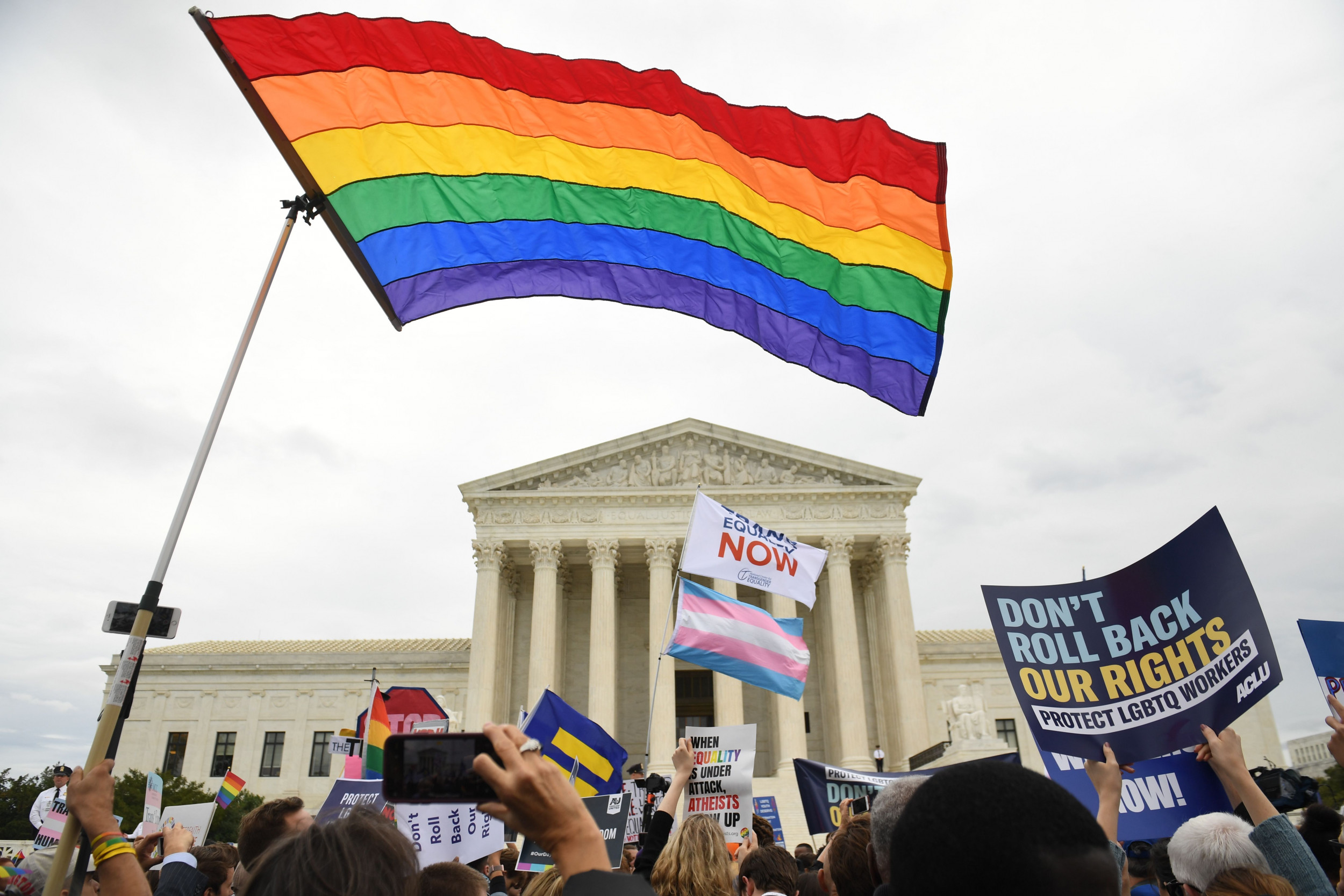 #RiseUpOct8 Trends On Twitter As Supreme Court Prepares To Hear Trans ...