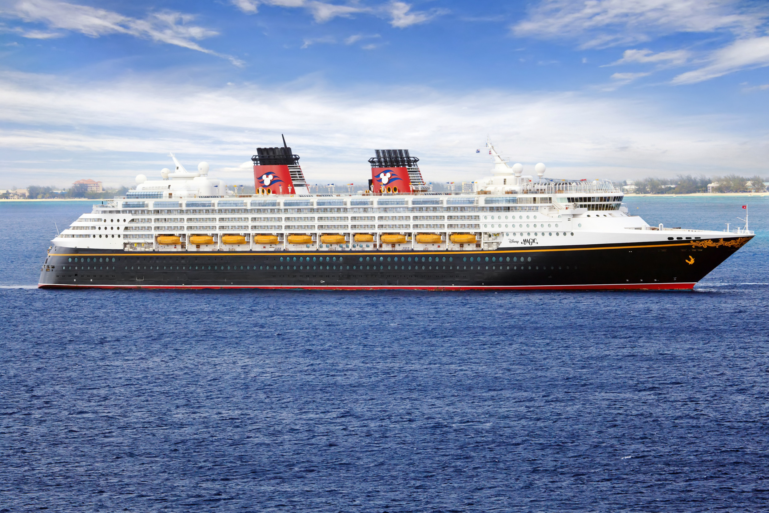 Disney Cruise Line Employee Allegedly Molested 10yearold Passenger