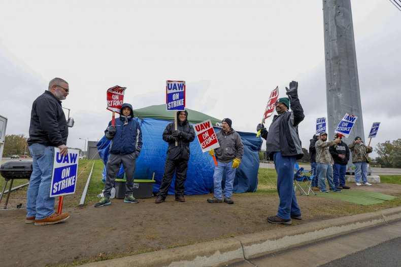 UAW Striking Workers
