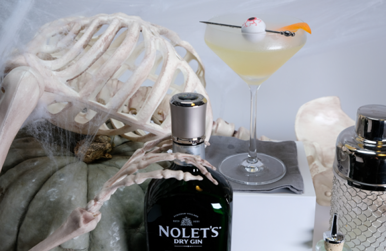 Try These Frighteningly Delicious Cocktails at Your Halloween Party