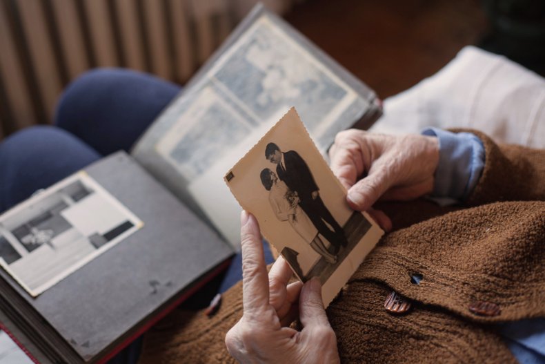 dementia, alzheimer's, memory, old, stock, getty,