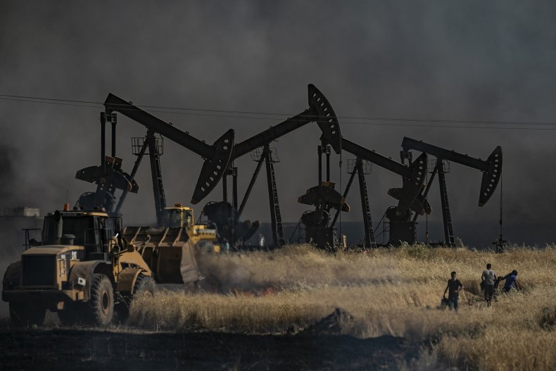 syria oil fields kurds war isis