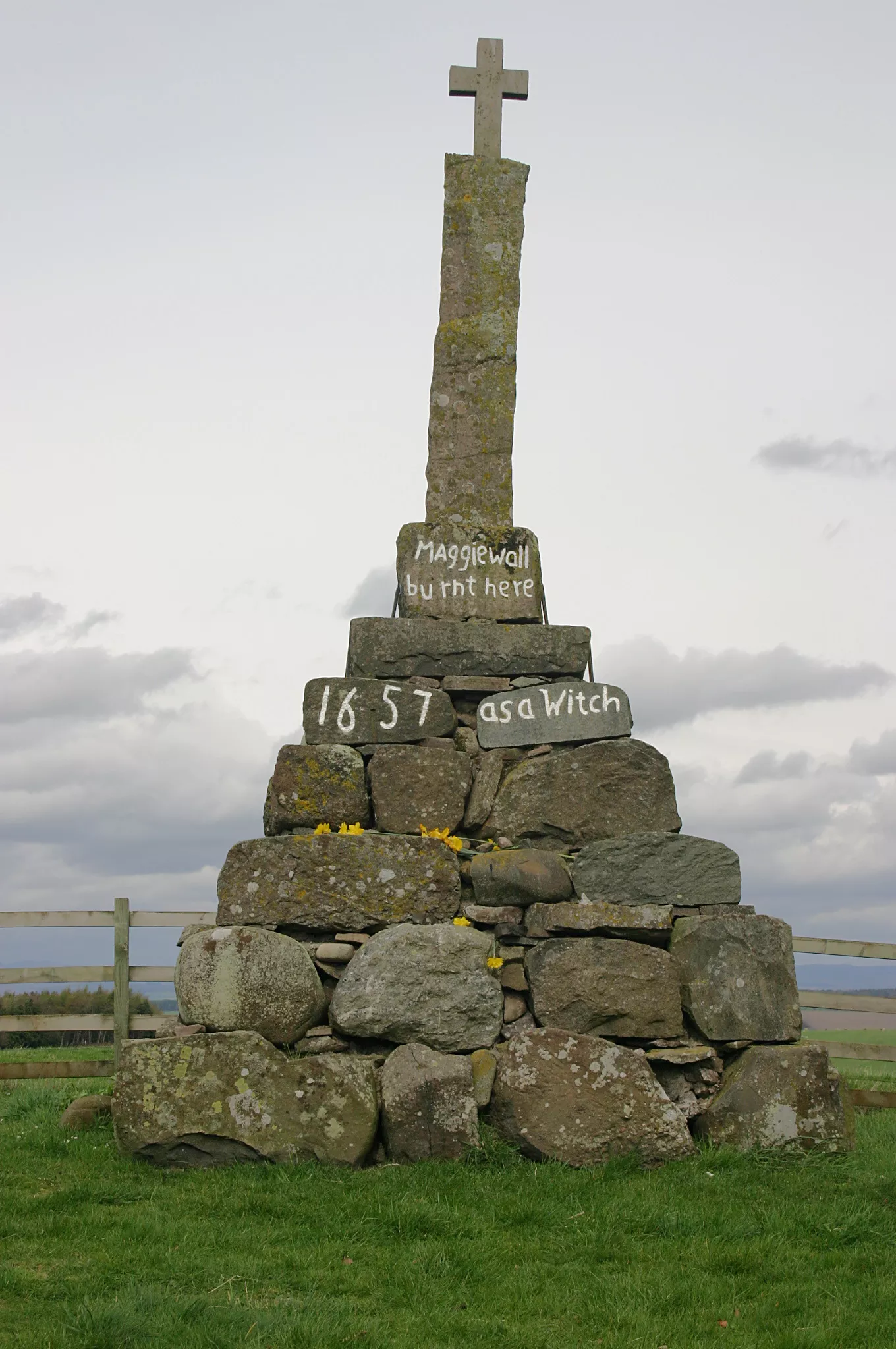 Maggie Wall emlékmű