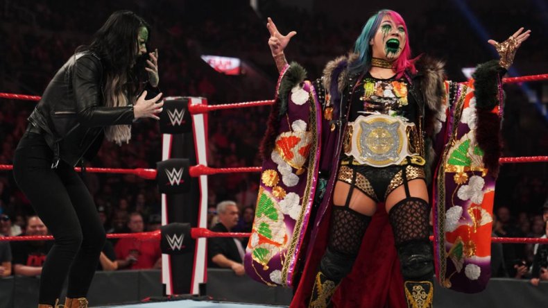kabuki warriors asuka sprays paige wwe