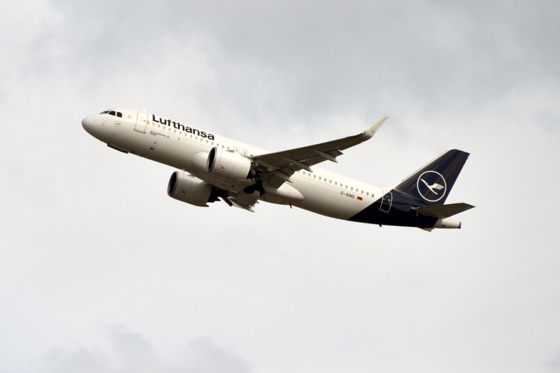 Lufthansa Plane