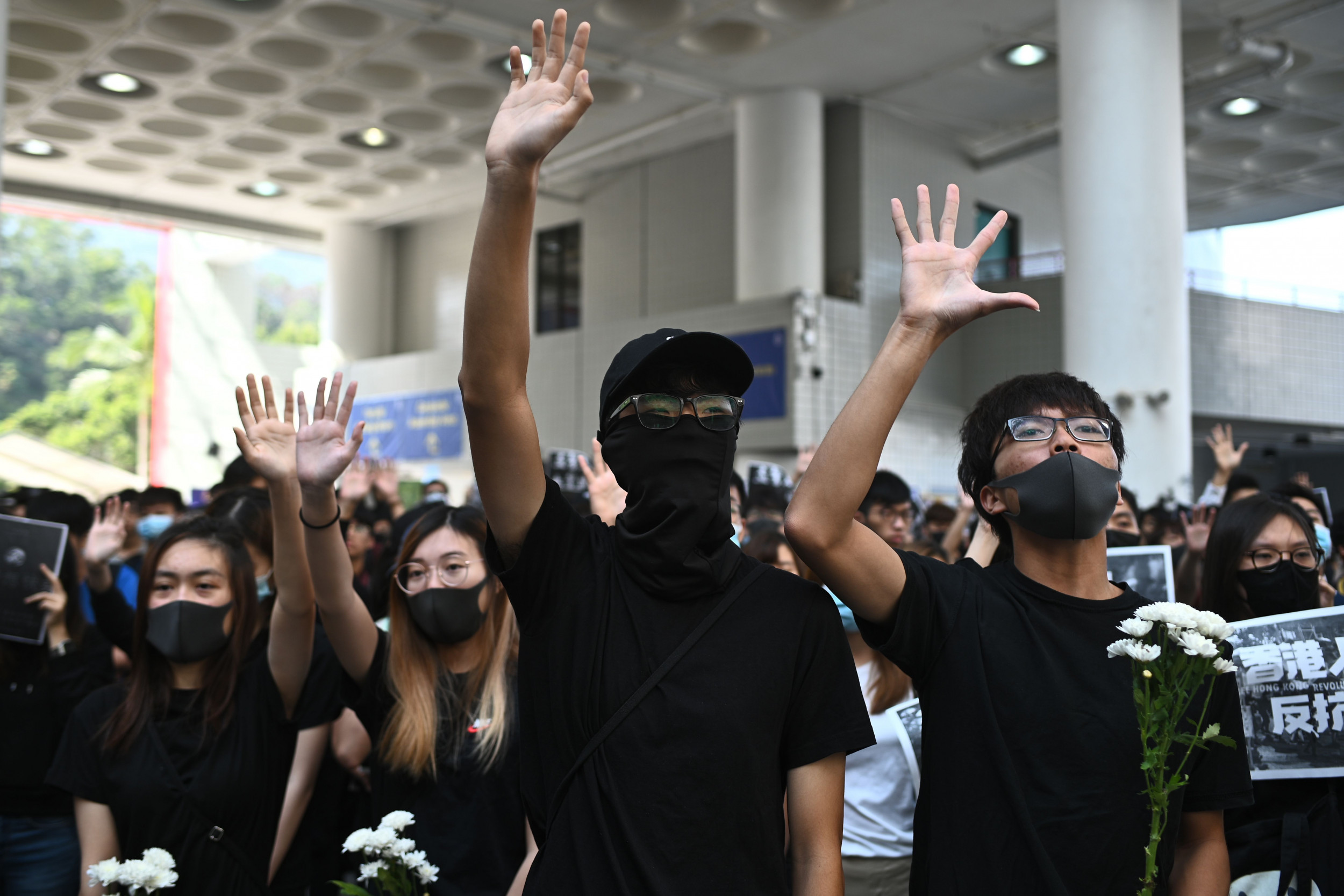 Hong Kong Activists Vow to 'Bring Justice to the Dead' as Student ...