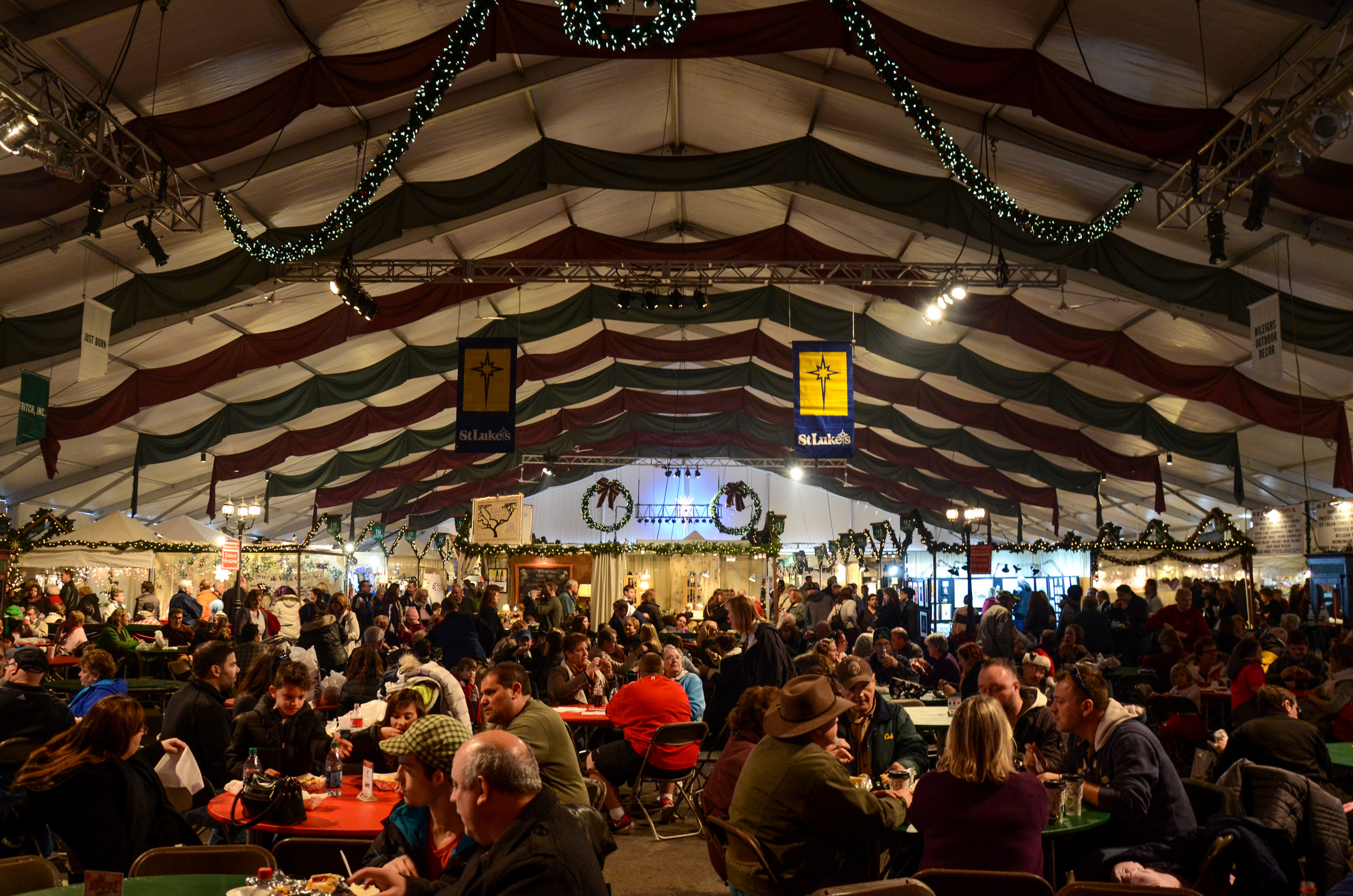 Get in the Spirit at the Best Holiday Markets in the U.S.