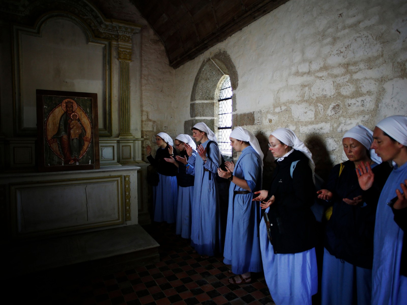 Nun R Nuns