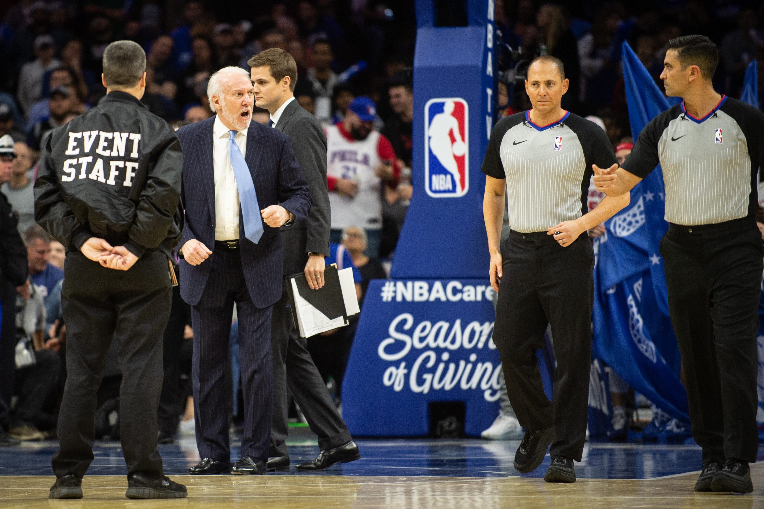 San Antonio Spurs Head Coach Gregg Popovich Trolls Trump When Asked ...