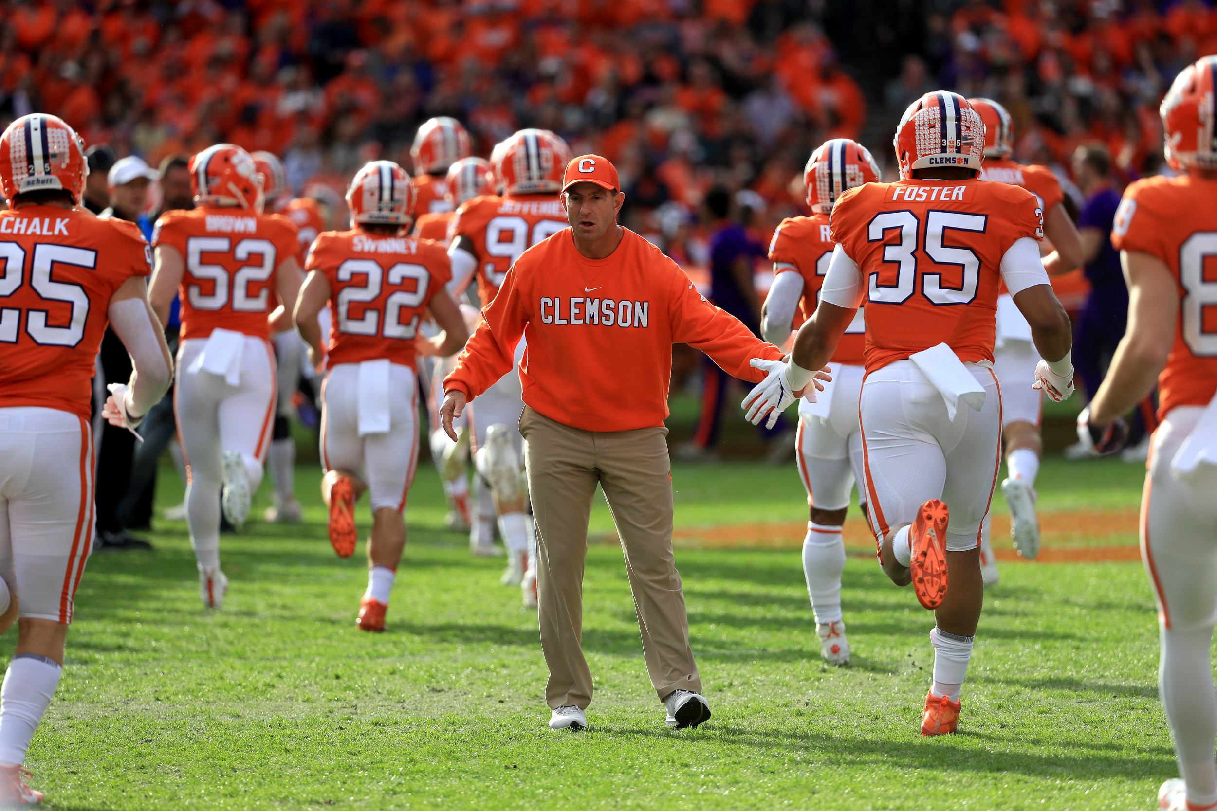 College Football Tv Schedule 2019 Where To Watch Clemson Vs