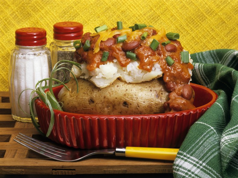 1990s VEGETARIAN CHILI ON STUFFED BAKED POTATO