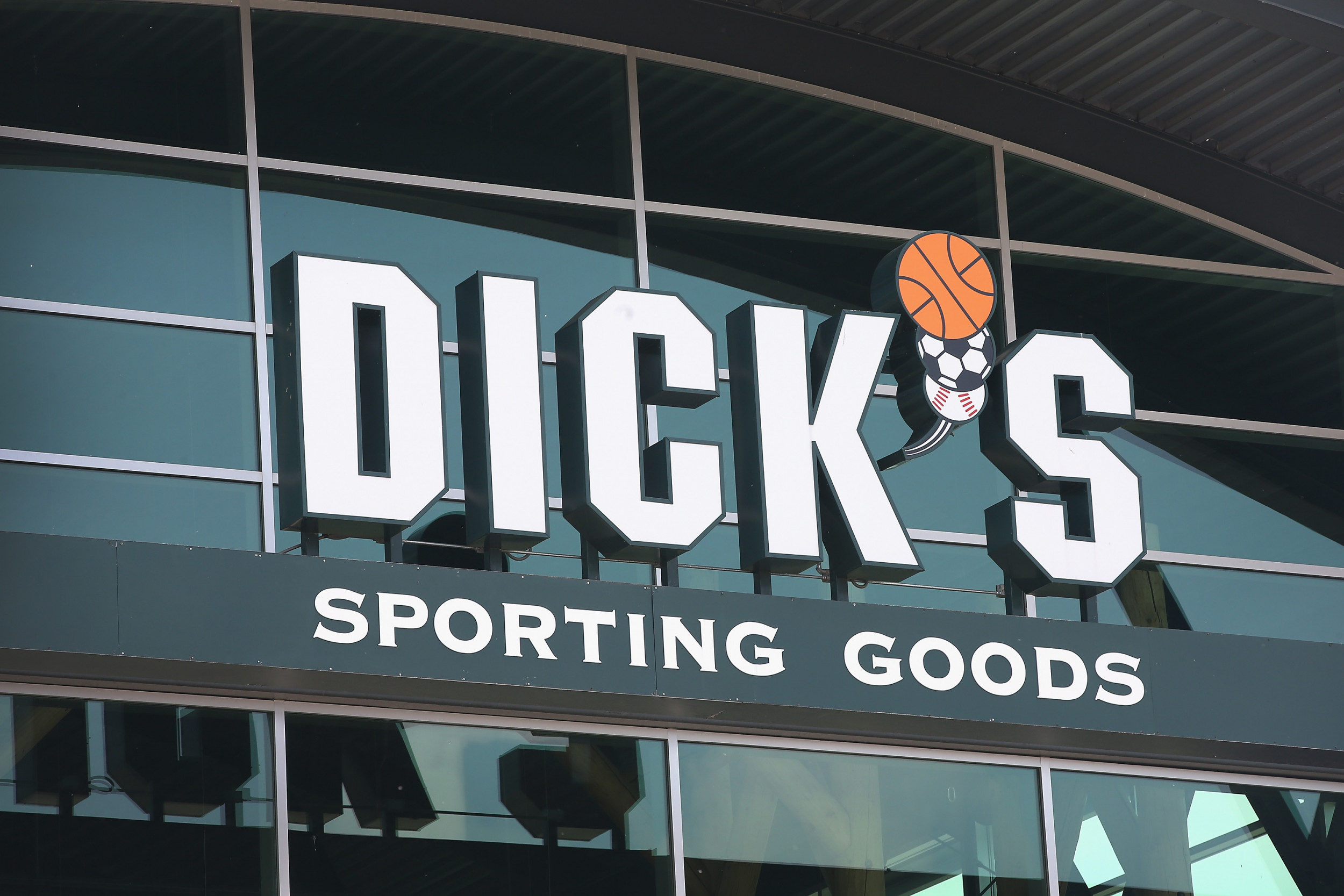 Dick's Sporting Goods Black Friday Sale Deals on Sports Equipment