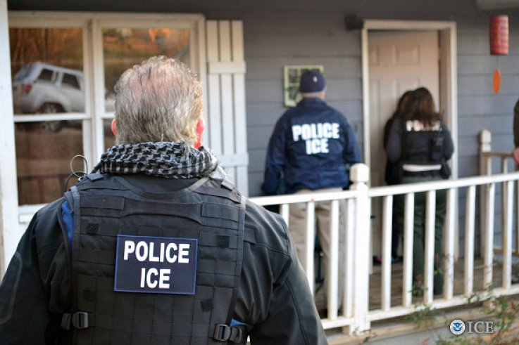ICE raids, arrests possible entrapment ICE raids, arrests possible entrapment