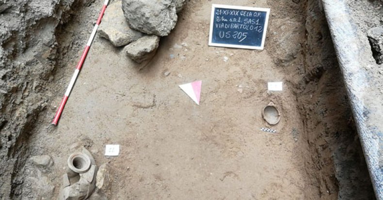 Gela burial ground