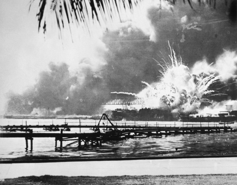 pearl harbor anniversary pictures images