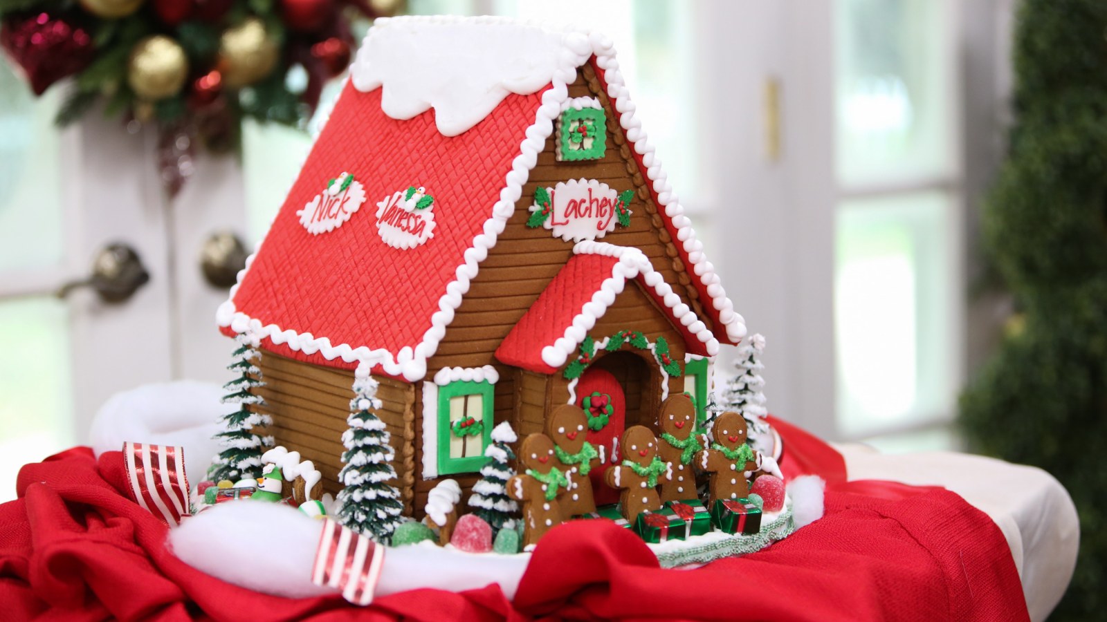Gingerbread House Day 2019 Traditional And Alternative Kits From Walgreens Lego Oreo And More
