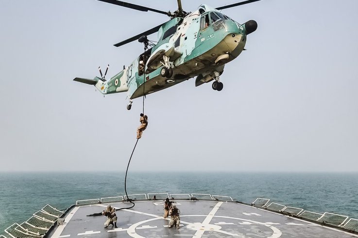 iran army navy military parade training