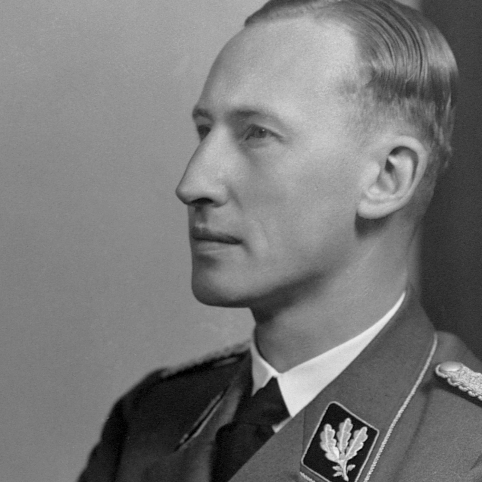 nazi-leader-reinhard-heydrich.jpg