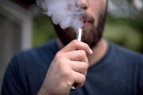 vaping, e-cigarette, stock, getty, smoking,