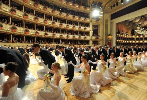 CUL_Map_Dance_06_109752972