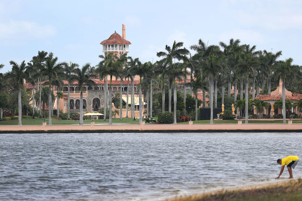 Another Possible Trespasser at Mar-A-Lago, 3 Weeks After Chinese Woman ...