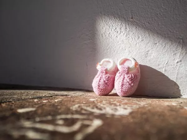 pink baby shoes
