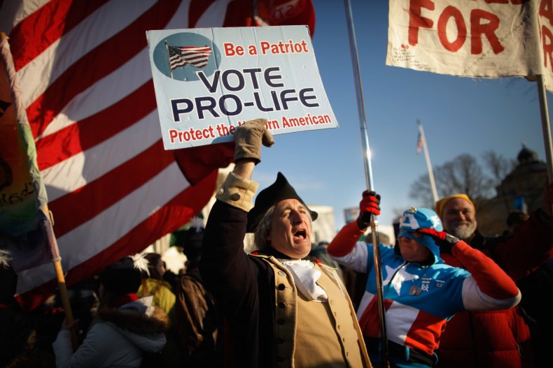 Lawmakers ask Supreme Court reconsider abortion