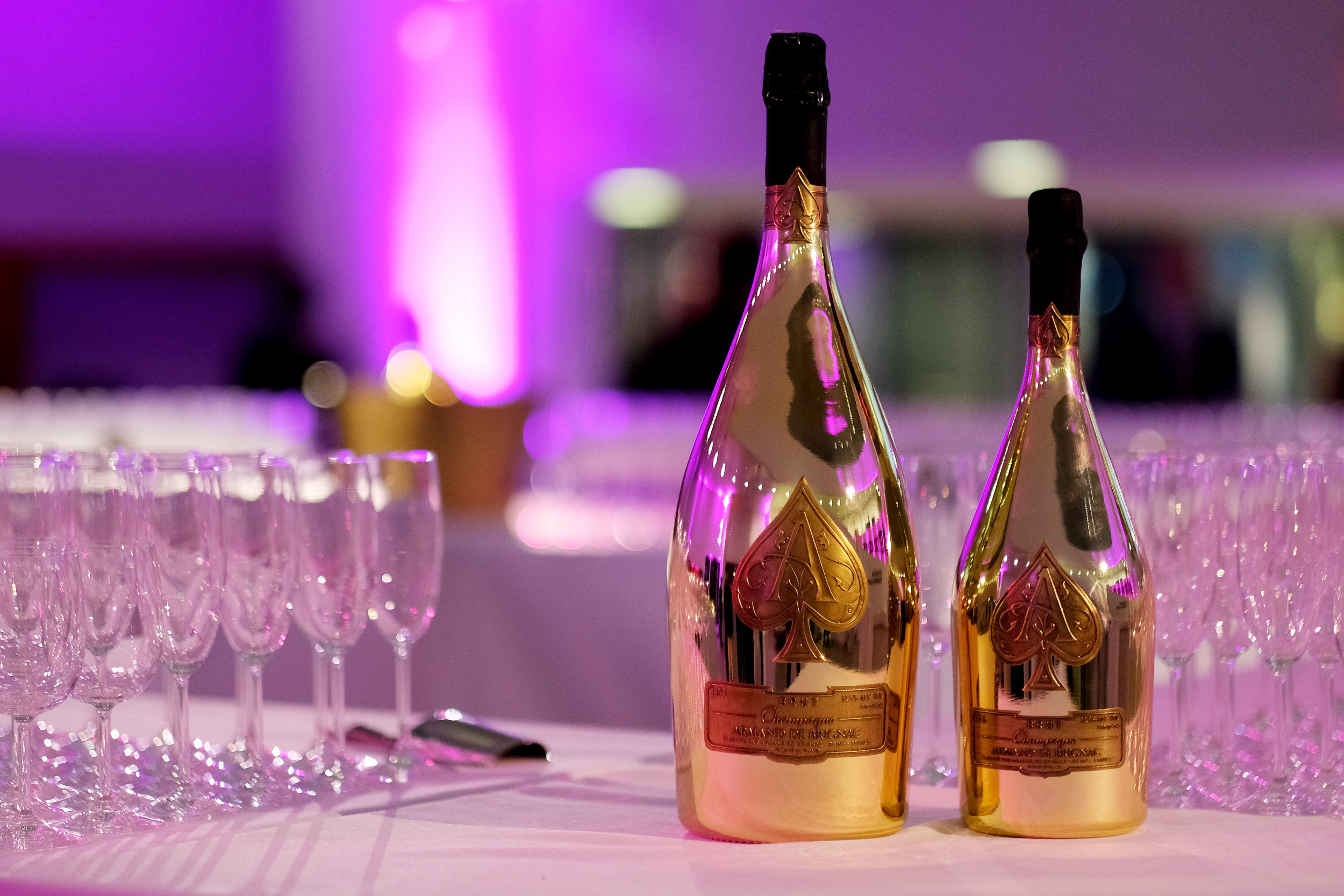 zeker Armstrong Maori Beyonce and Jay Z's Golden Globes Champagne: Armand de Brignac Ace of  Spades Price and Where to Buy