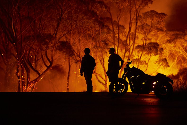 australia, wildfire, fire, Lake Tabourie, bush, getty
